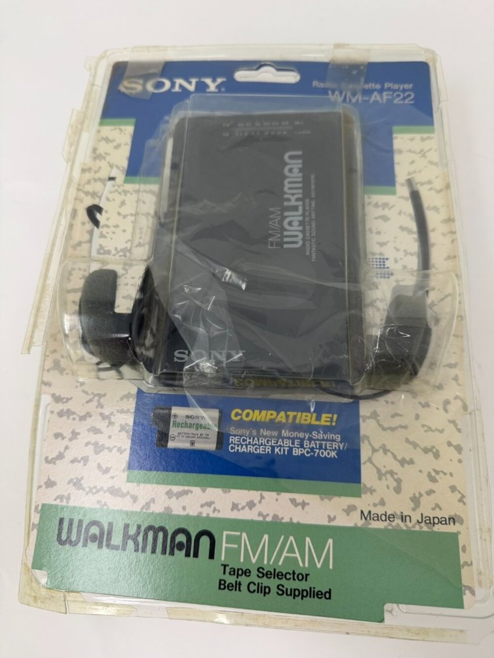 VTG Sony Walkman WM-AF22 AM/FM Cassette Player New Unused Original Open Package